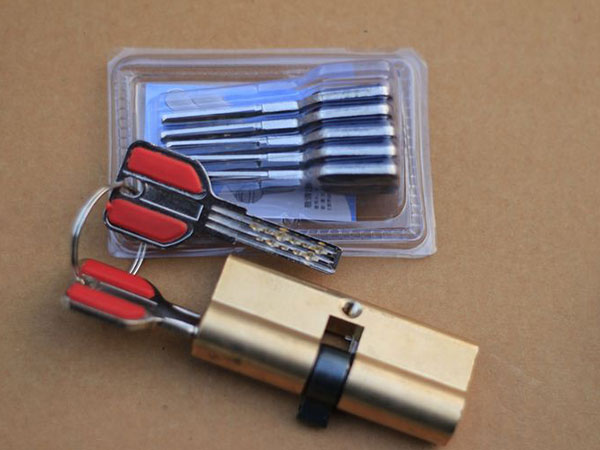 那坡24小时上门开锁公司